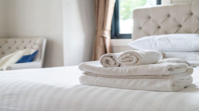 Commercial Laundry & Linen Services