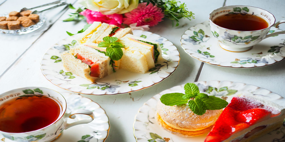 Afternoon Tea ~ a British Tradition 3 Afternoon Tea